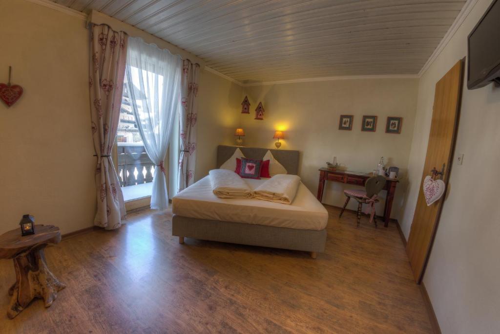 Dreimaederlhaus - Das Vegetarische Boutique Hotel フュッセン 部屋 写真